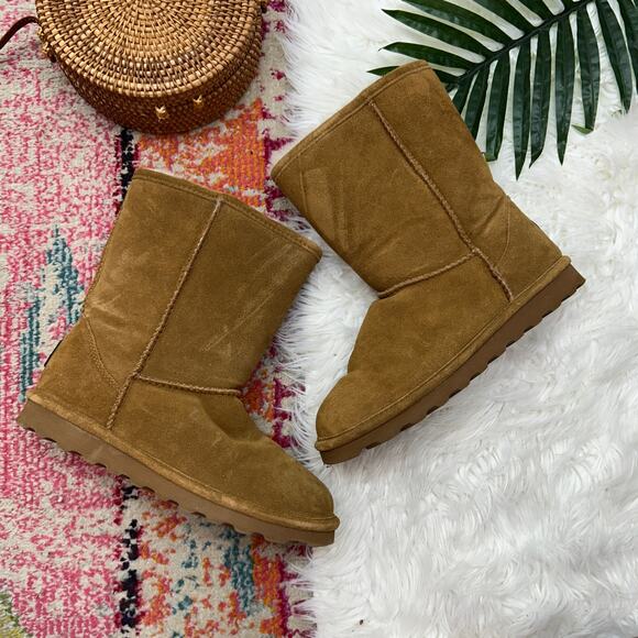 BearPaw Brown Tan Suede Short Wide Hickory Boot 10 Winter - Picture 1 of 9